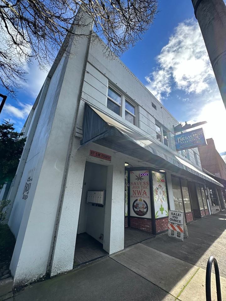 Charmholm - Photo 2 of 2