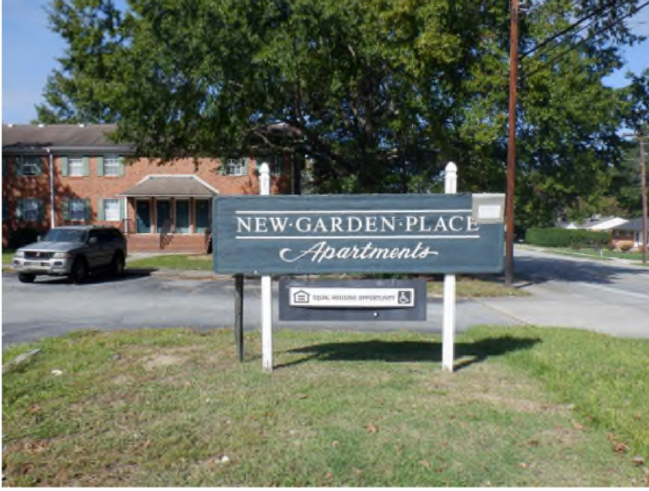 Alexander Homes, Greensboro: Welcome Home to Spacious Living - Photo 2 of 10