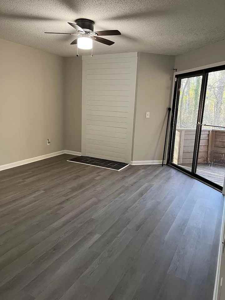 4408 Sharon Chase Dr - Photo 2 of 21