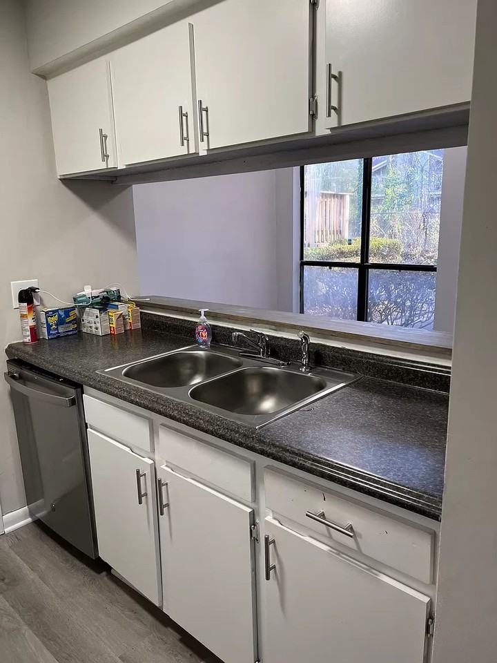 4408 Sharon Chase Dr - Photo 3 of 21