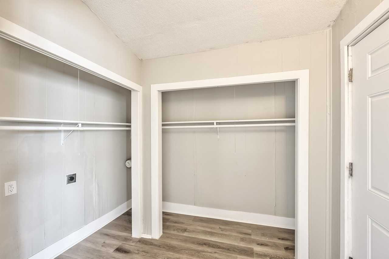 218 & 220 Miami Street - 220 #220 - Photo 3 of 17