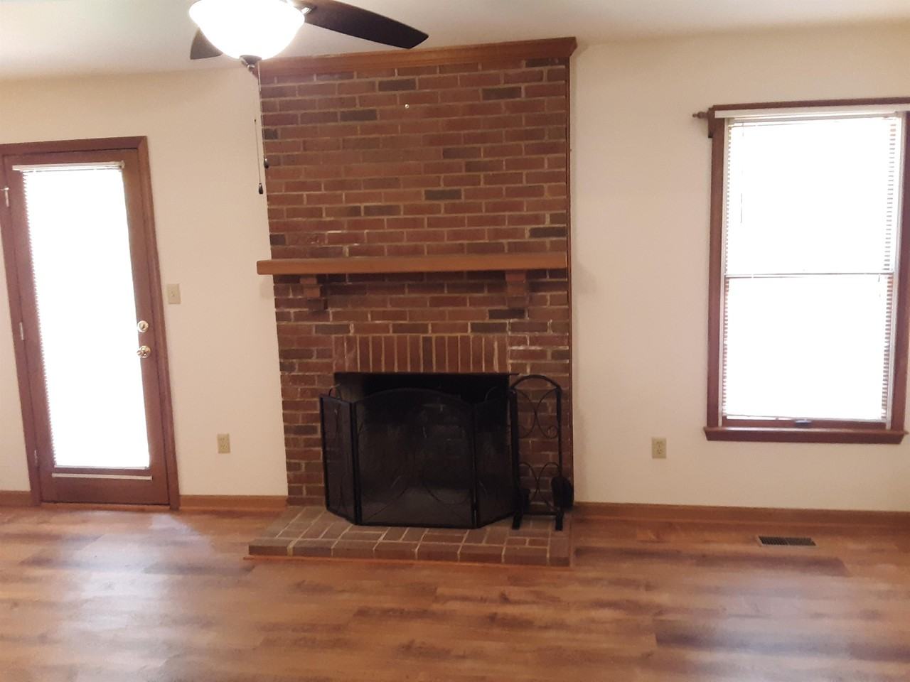 11708 Harvestdale Dr #1 - Photo 6 of 34