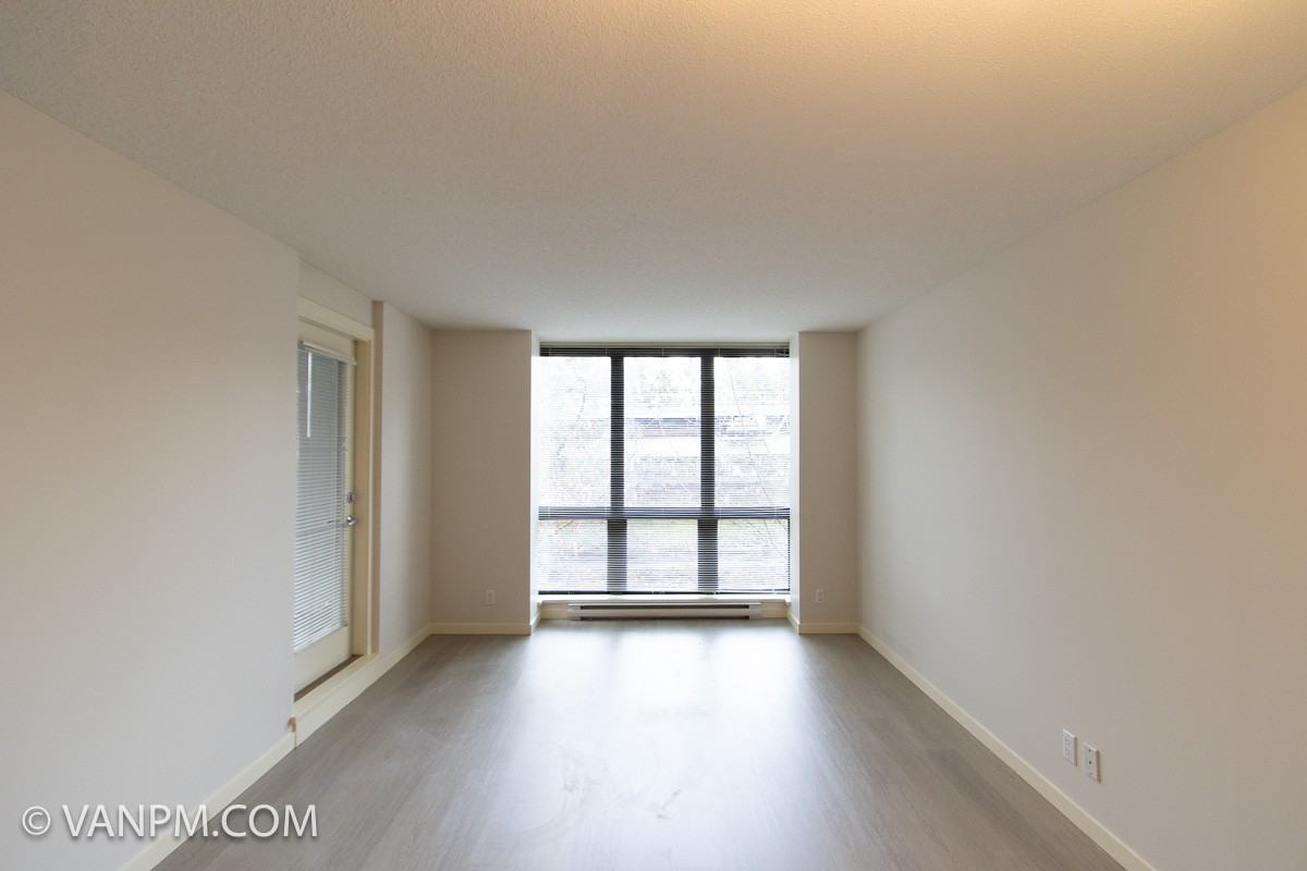 3638 Vanness Avenue #309 - Photo 4 of 15