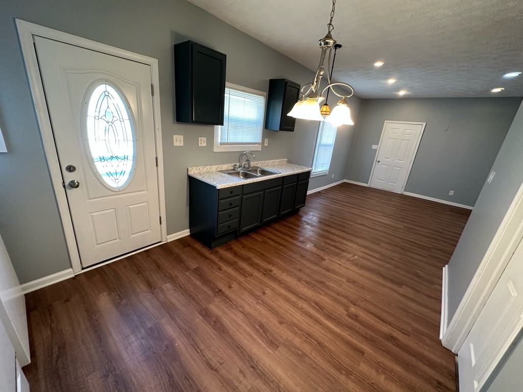 615 Udell Street #1 - Photo 5 of 17