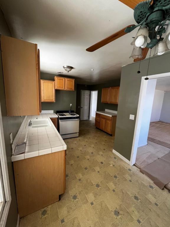 44043 Date Ave - Photo 4 of 11