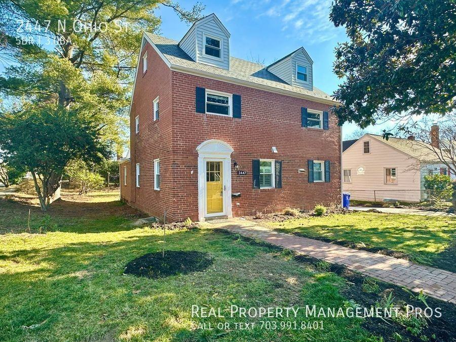 2447 N Ohio St - Photo 2 of 48