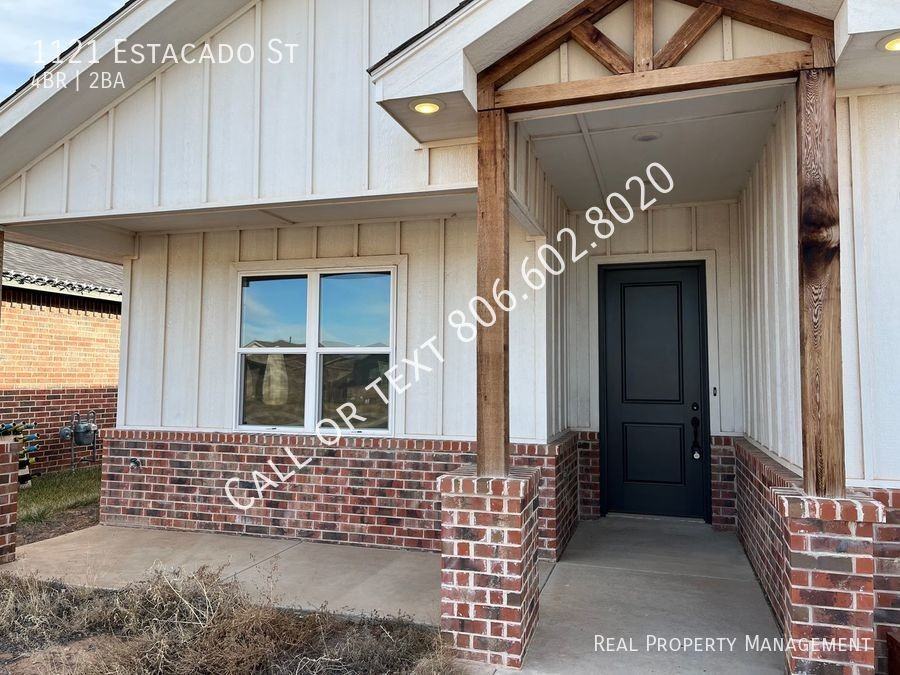 1121 Estacado St - Photo 2 of 20