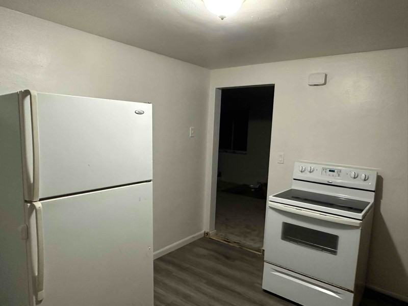 9534 Glendale Rd #1 - Photo 2 of 11