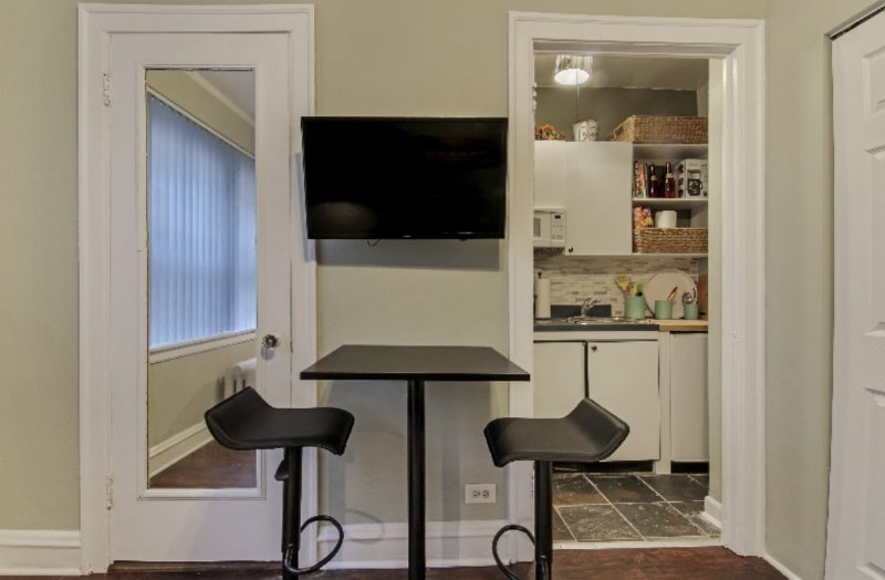 666 Central Ave - Photo 5 of 10