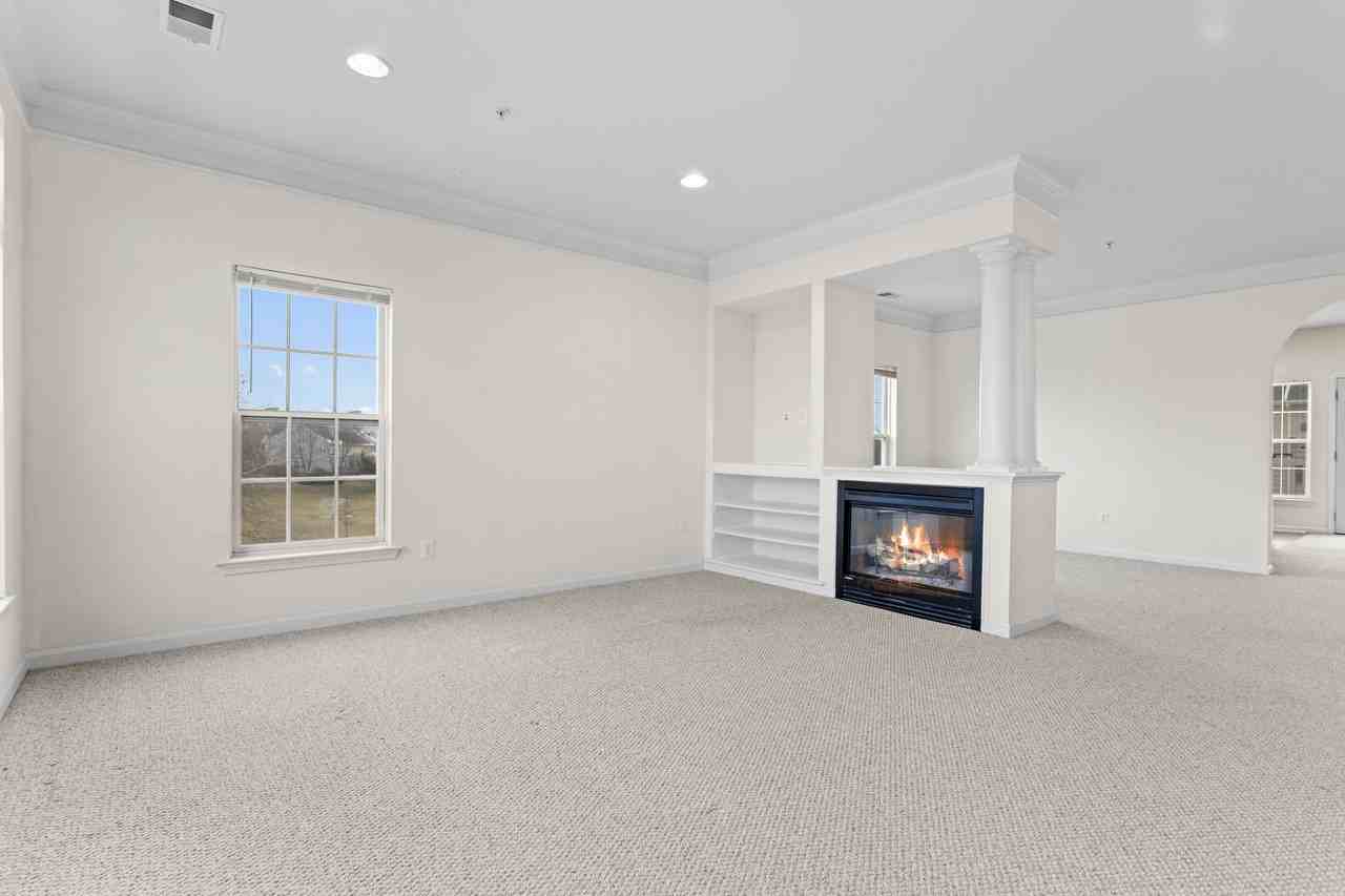 1789 Wheyfield Dr #1 - Photo 3 of 19