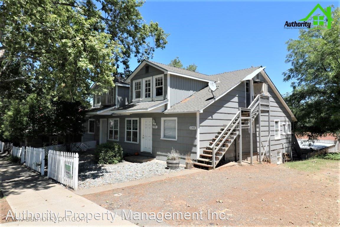 Magnolia - Photo 2 of 20