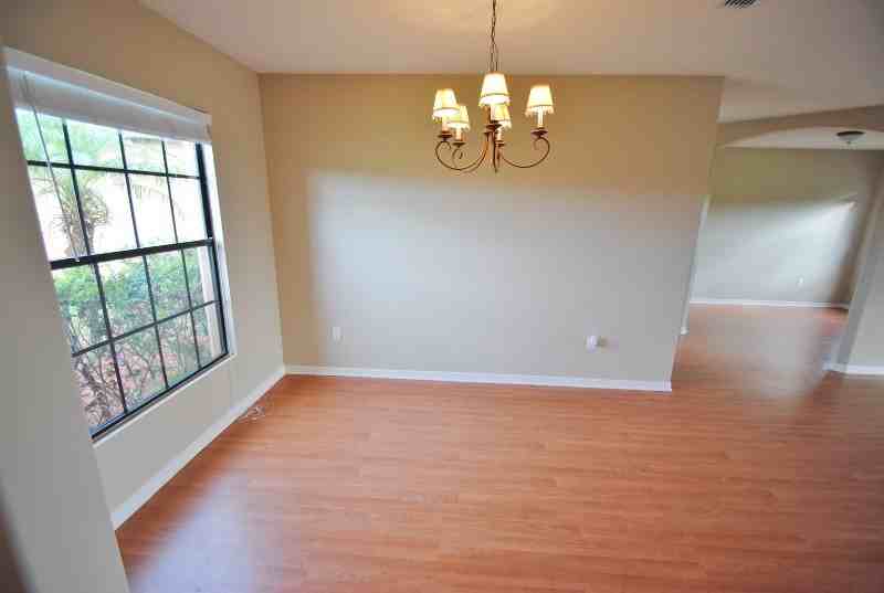 19330 Timber Pine Ln - Photo 3 of 10