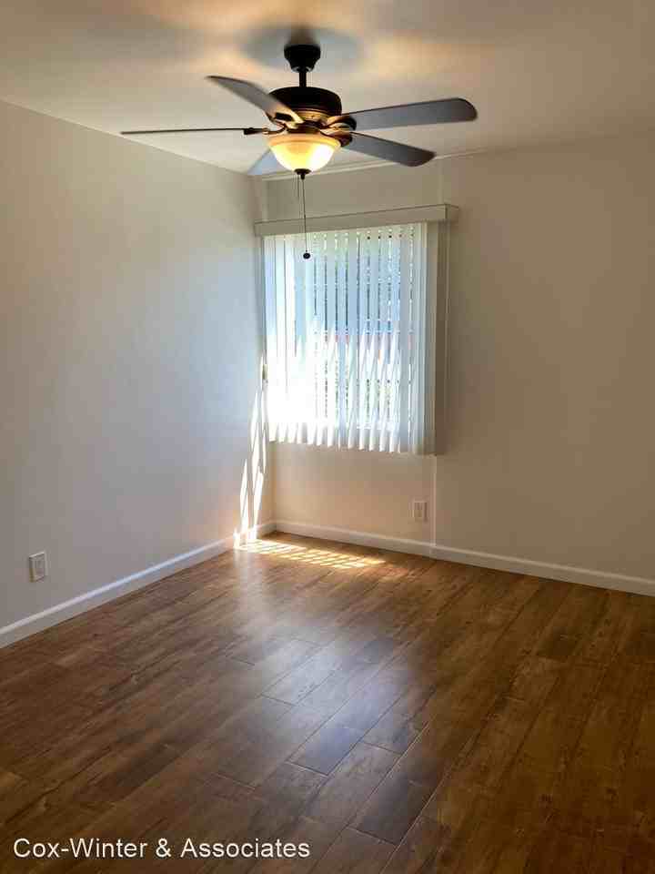 601 W. Foothill Blvd - Photo 2 of 11