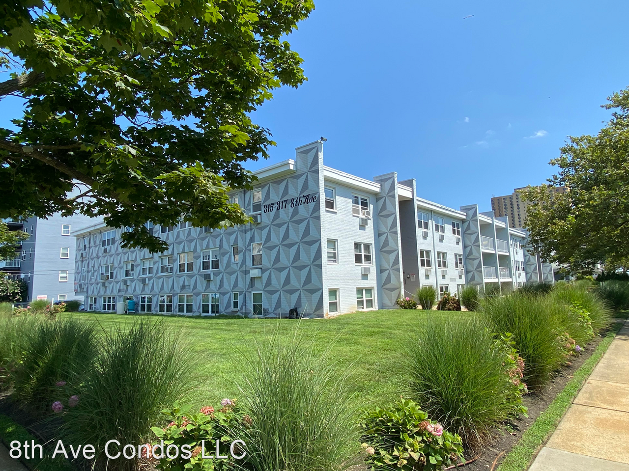 8th Ave - Photo 3 of 3