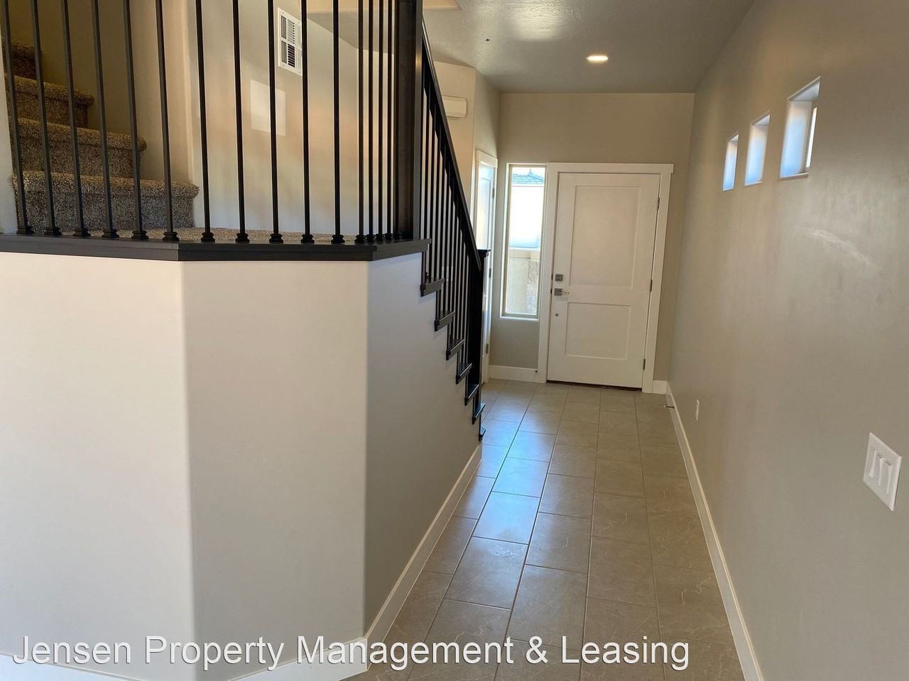 West Stonebridge Drive - Photo 2 of 36