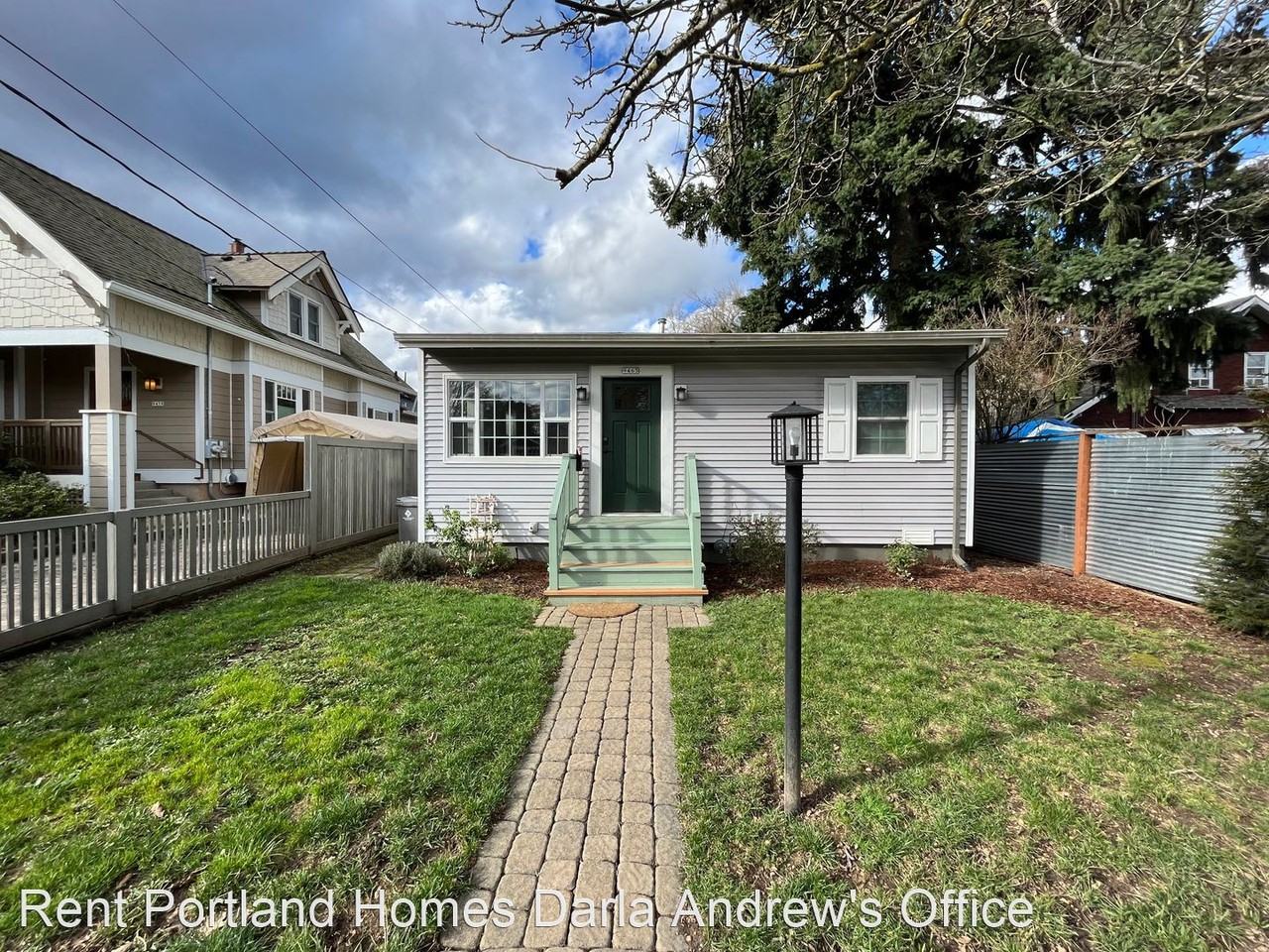 9465 N Polk Ave - Photo 2 of 21