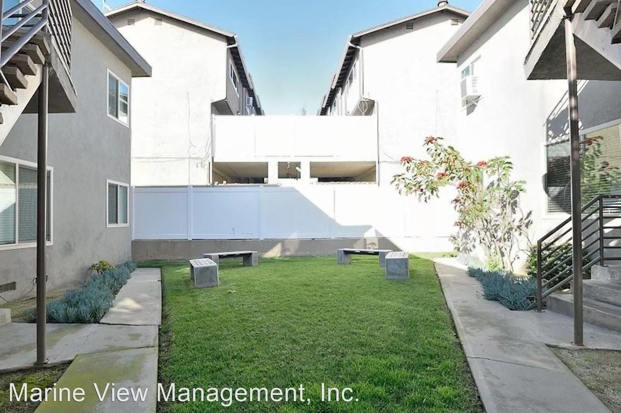 1147 11th Street - 2 - Photo 2 of 15