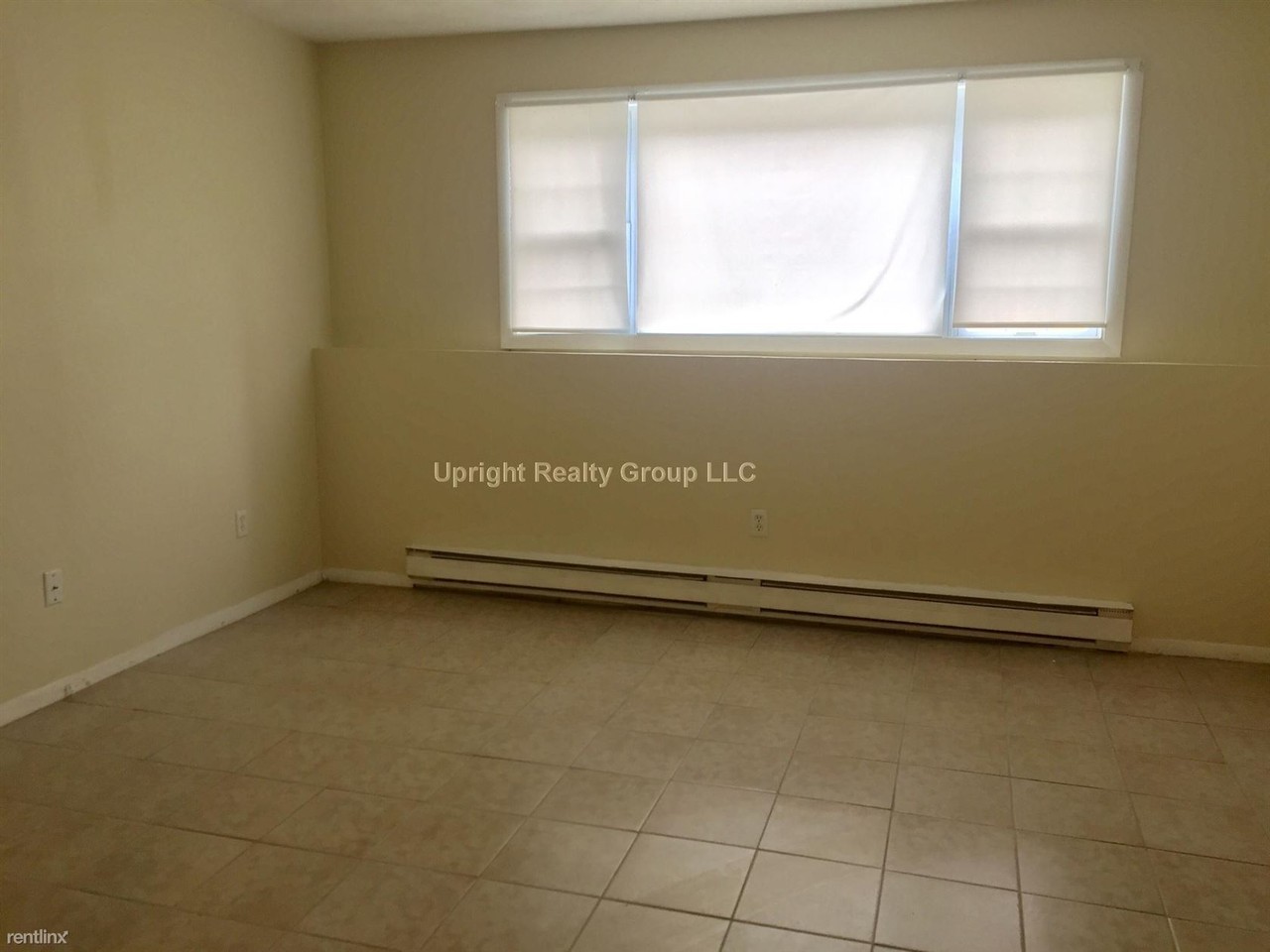 Johnson Street Apartments - Photo 3 of 11