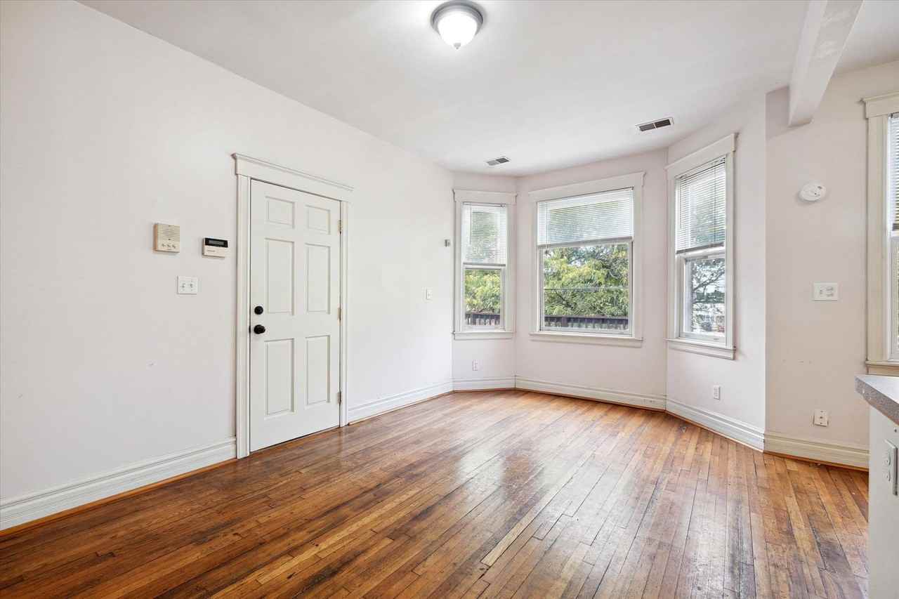 626 E. Ferry - FDR - Photo 6 of 32