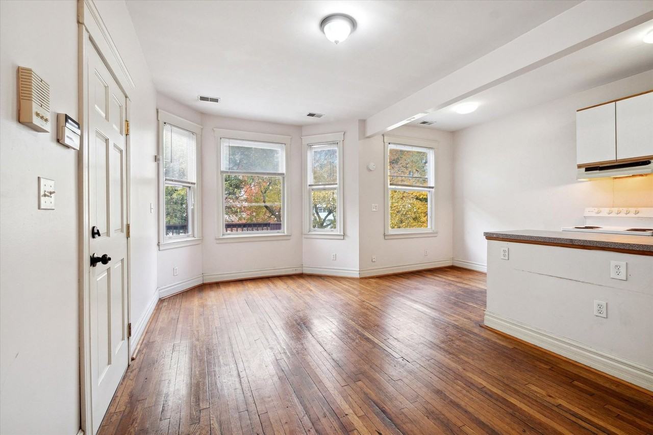 626 E. Ferry - FDR - Photo 7 of 32