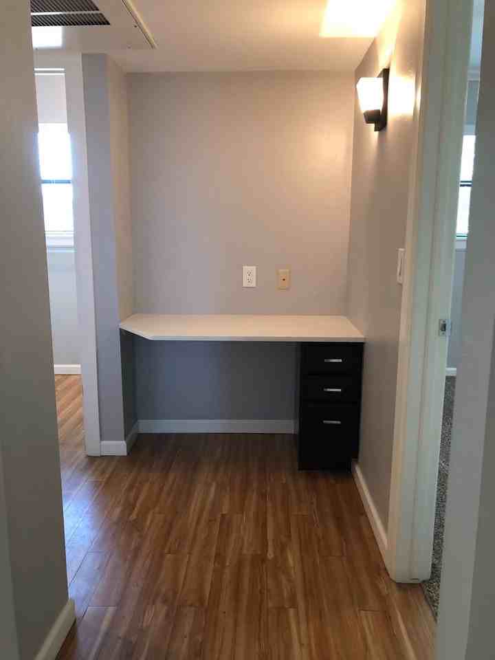 Sandstone Ridge Apartments - Photo 4 of 12