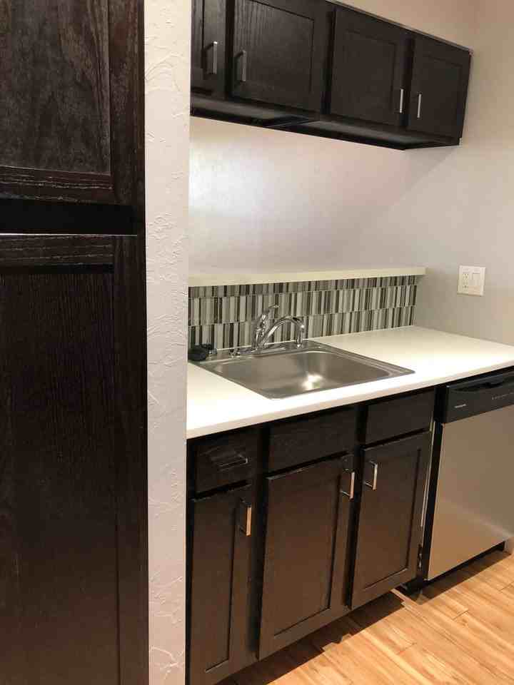 Sandstone Ridge Apartments - Photo 5 of 12