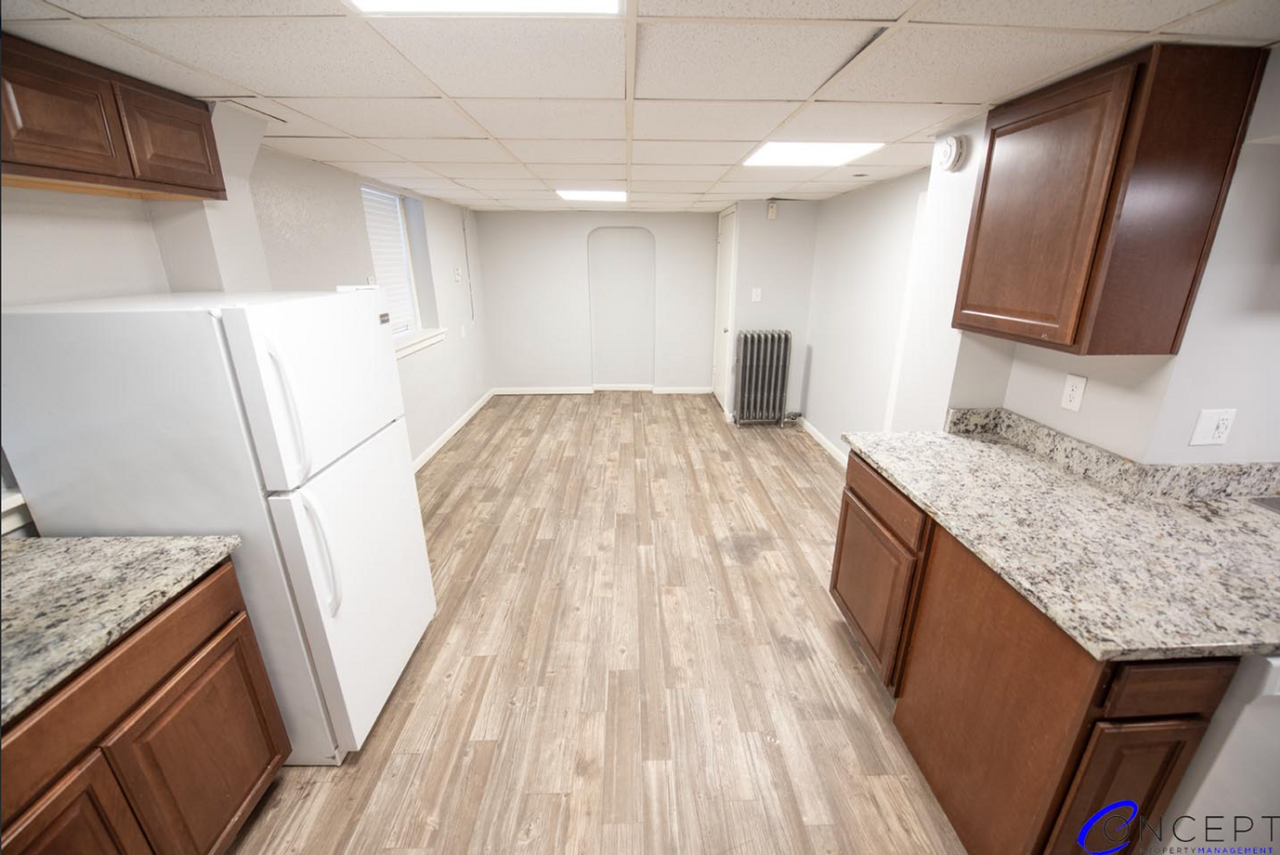 435 East 200 South - Photo 5 of 50