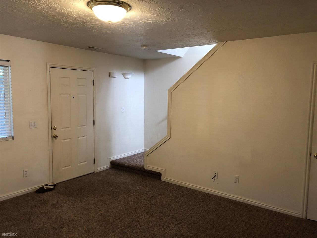 1175 S 200 W - Photo 3 of 13