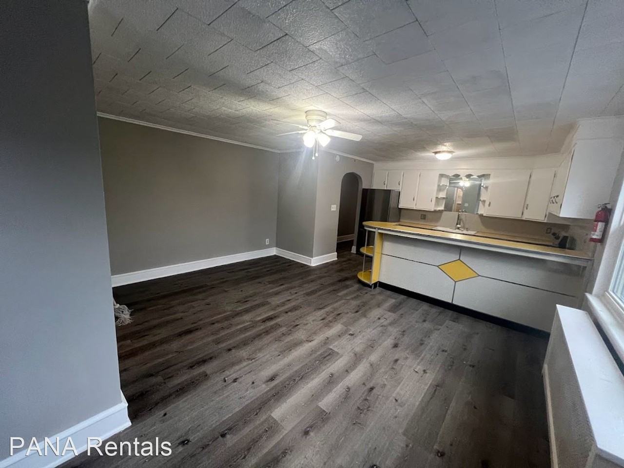 335 - 339 State Street - Photo 2 of 18