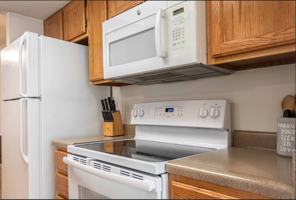 featured image of 978 E South Union Ave