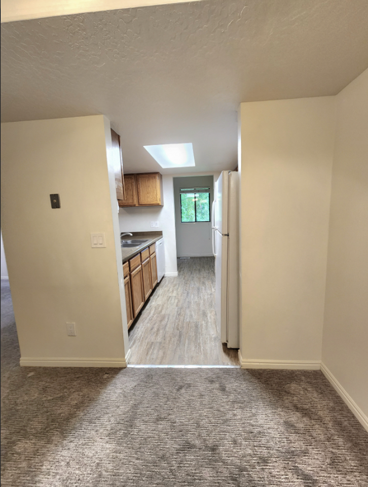 978 E South Union Avenue - Photo 6 of 42