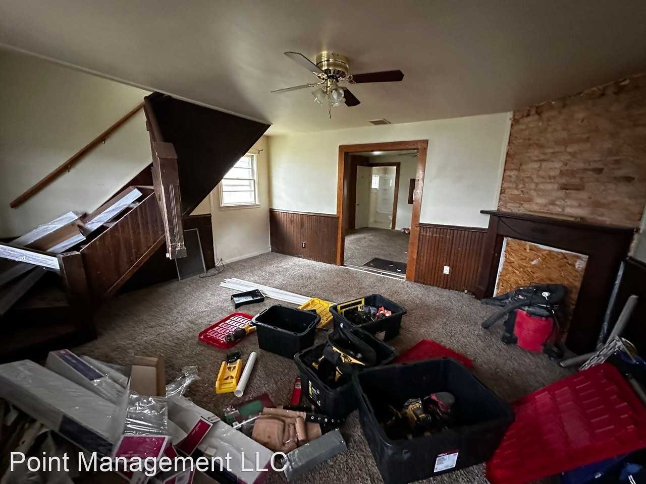 343 E. Prospect St - Photo 3 of 11