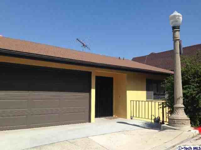 1023 Marion Dr - Photo 2 of 12