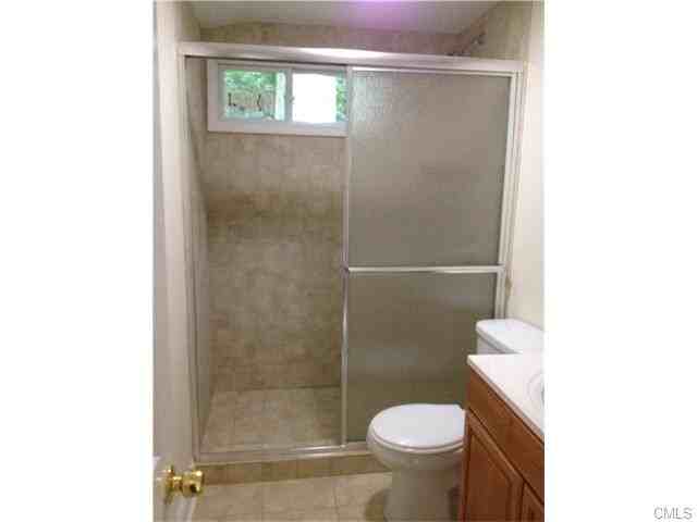 25 Foster Ave - Photo 3 of 12