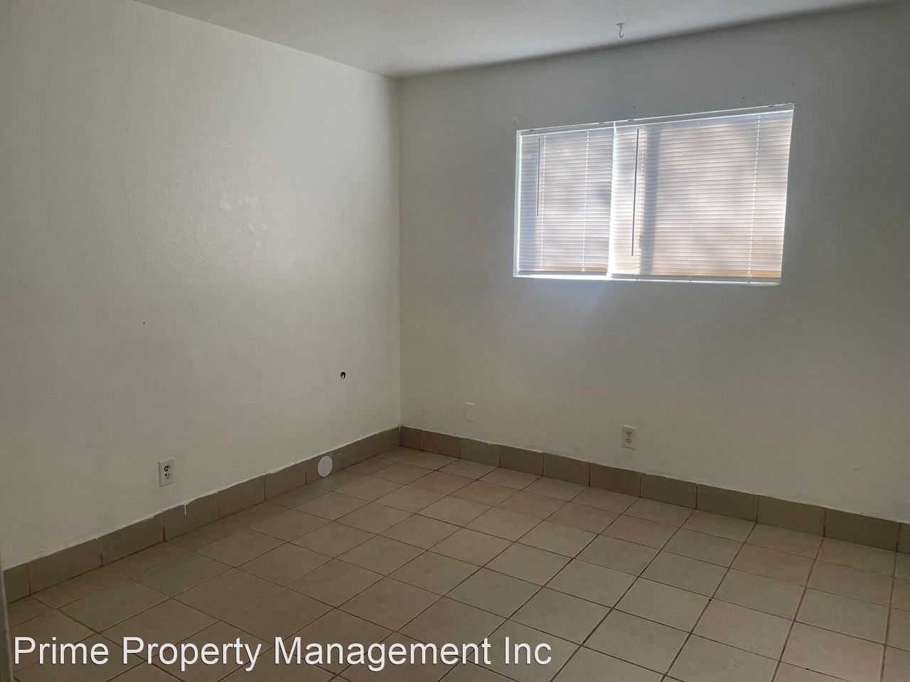 701/707 Florence St - Photo 2 of 4