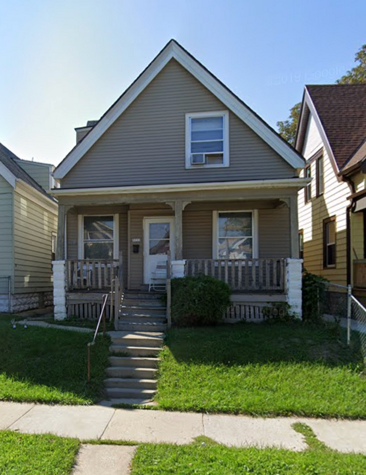 3731 N 3rd St - Photo 2 of 3