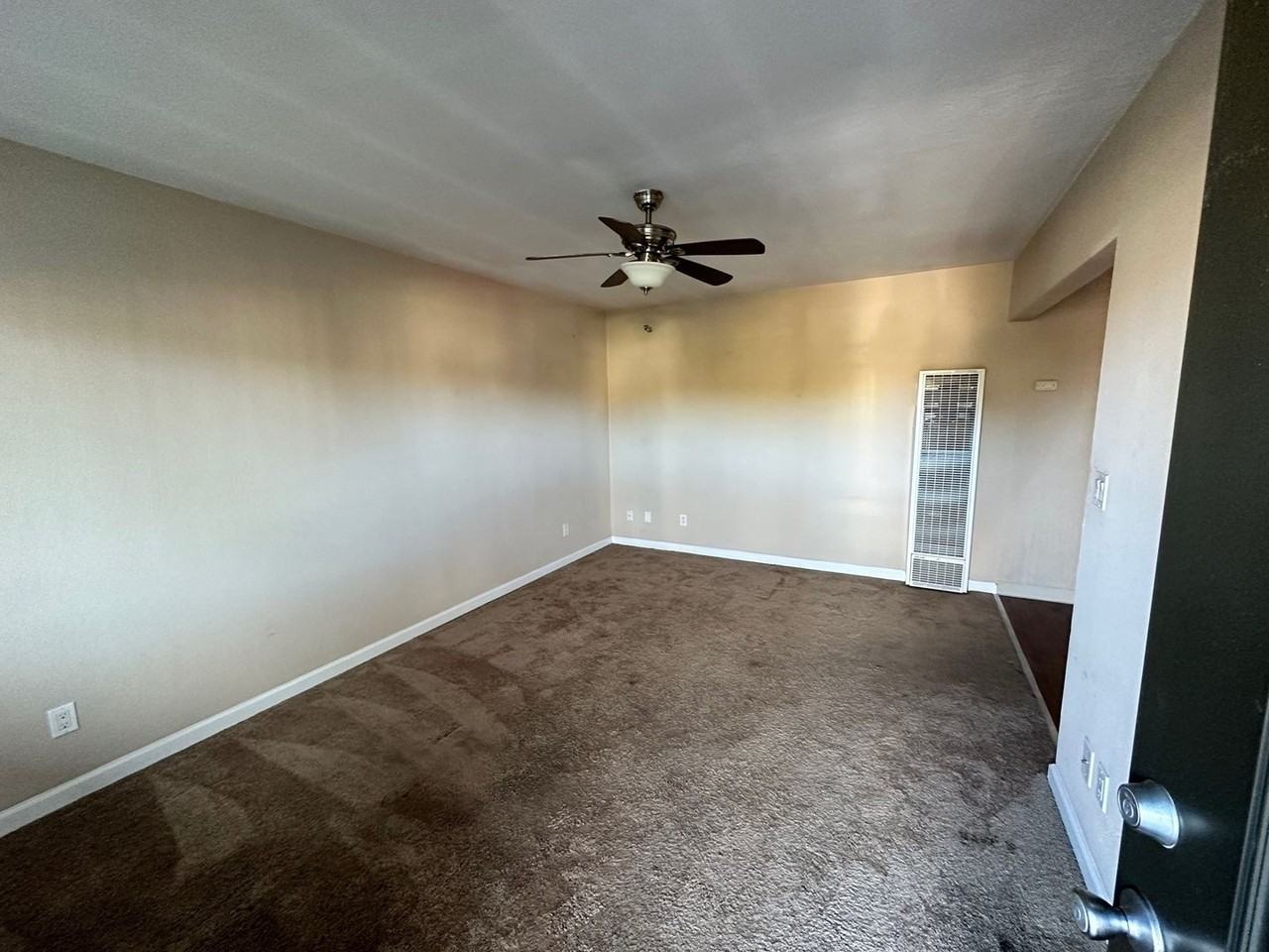 346 - 300 Dunster Dr - Photo 6 of 7