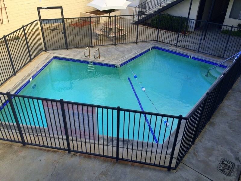 Lincoln Greens - Photo 2 of 24