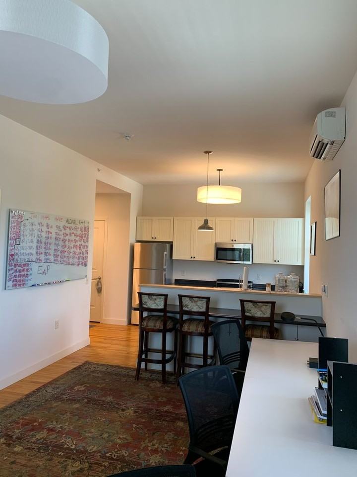 375 North Avenue, LLC (Liberty House) - Photo 4 of 37