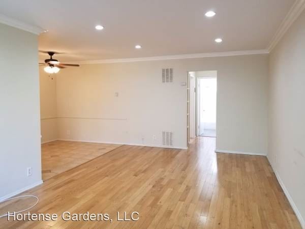 10840 Hortense St. - Photo 3 of 12