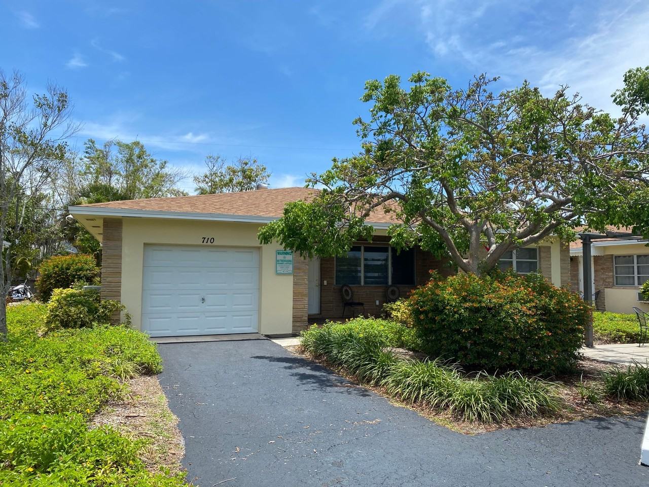 9 LW Apartments - Photo 2 of 4