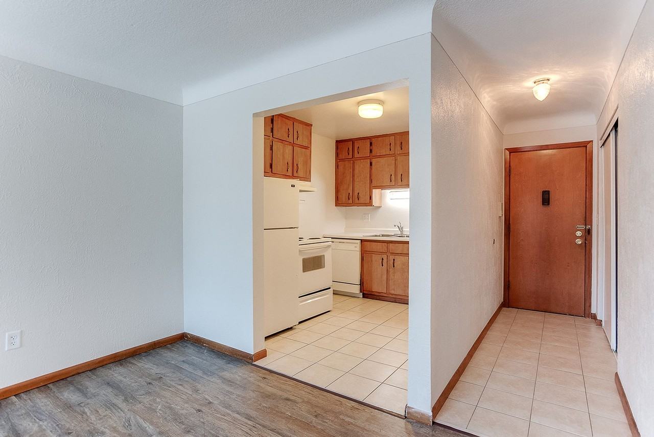 Arden Court Apartments - Photo 7 of 21