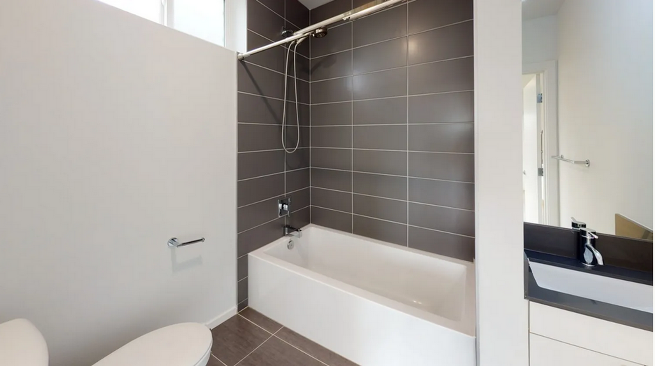 Chic Studios in Historic Ballard Neighborhood! - Photo 4 of 47