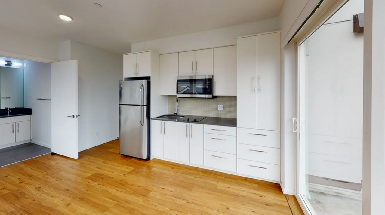 Chic Studios in Historic Ballard Neighborhood! - Photo 7 of 47