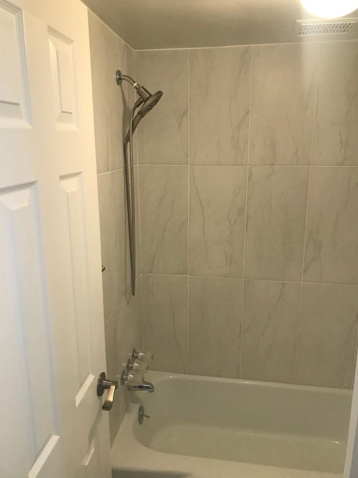 Laurentian - Photo 3 of 12