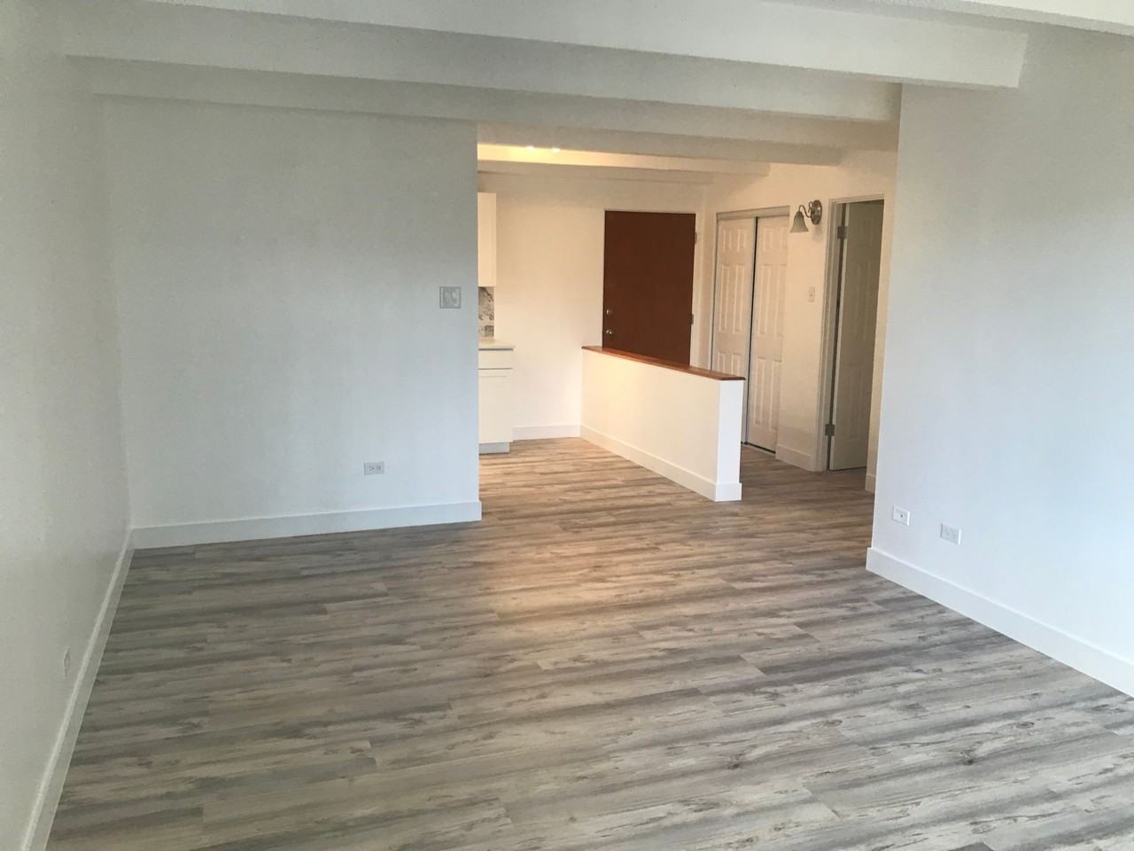 Laurentian - Photo 6 of 12