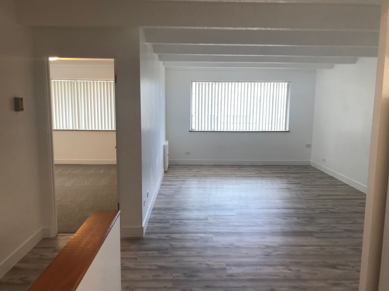 Laurentian - Photo 7 of 12