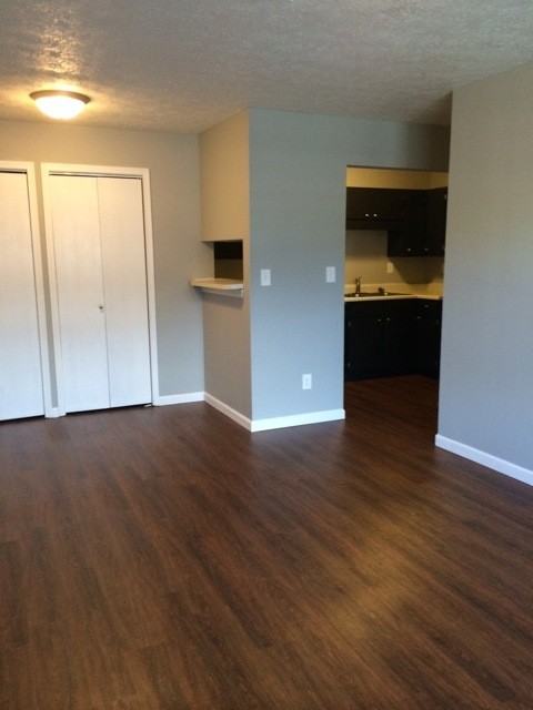 The Manhattan - Photo 2 of 21