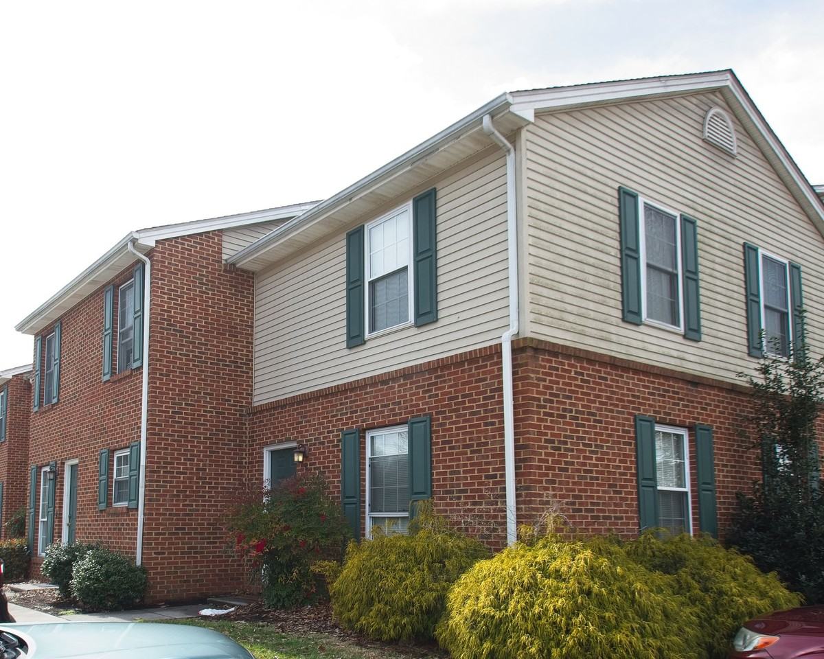 Calhoun Street - Photo 3 of 18