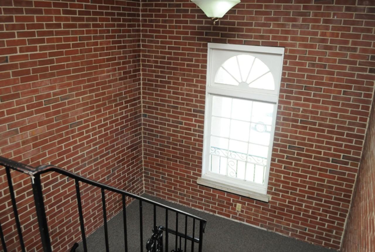 Arlington Apartments - Photo 5 of 14